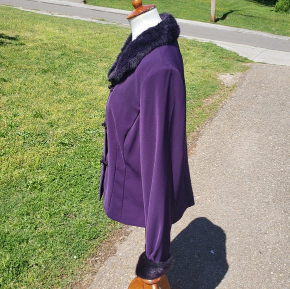 SOLD Vintage Plaza Sth Grape Soda Faux Fur Jacket - Picture 4 of 6